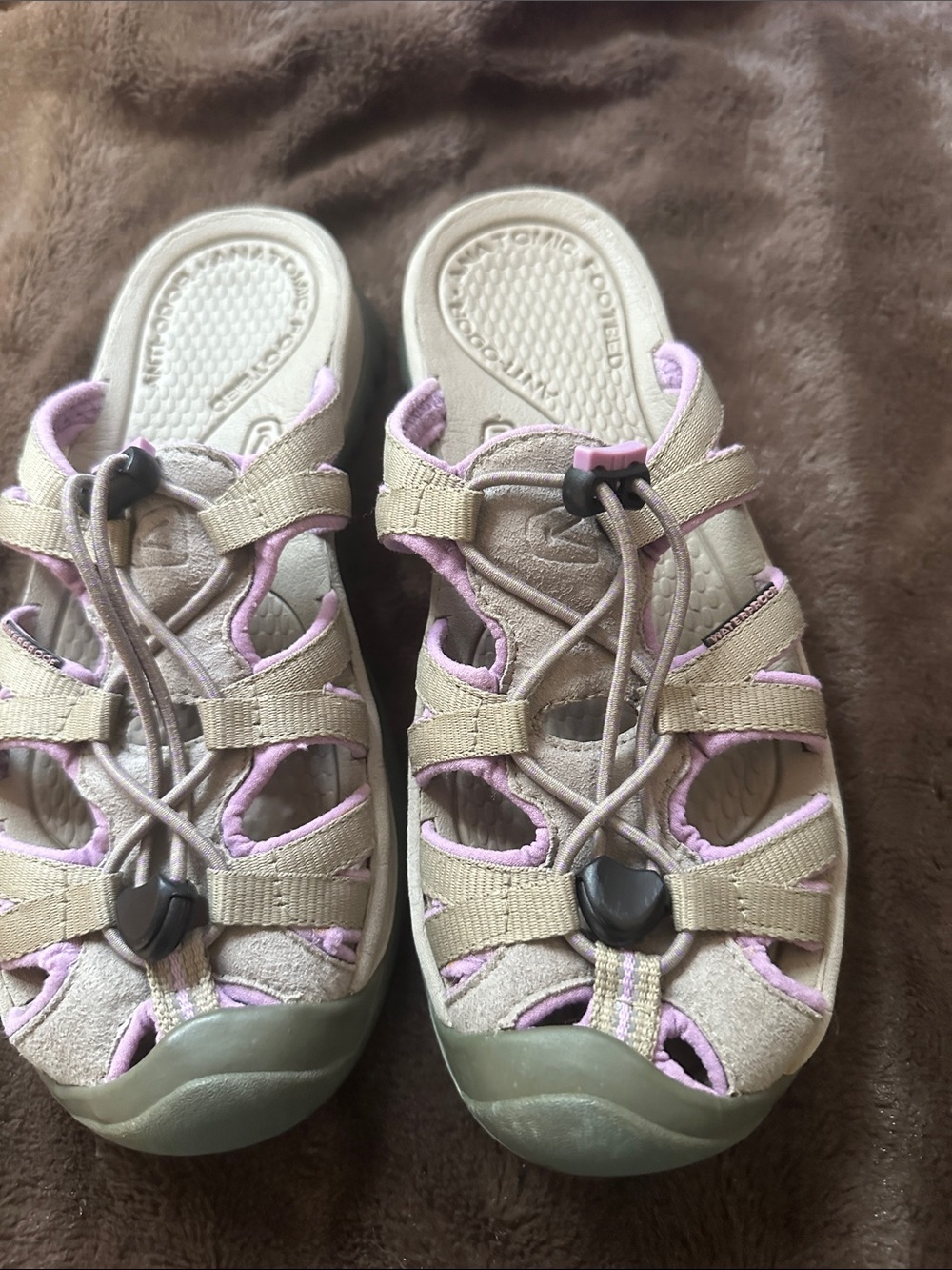 Keen Whisper Tan and Purple Outdoor Sandals Sz 6.5 - Picture 2 of 11